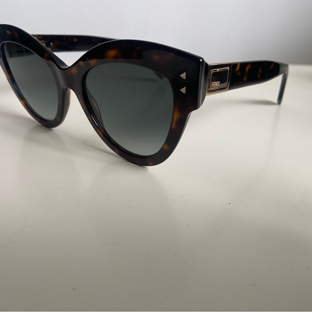 Fendi Brown Tortoise Sunglasses - Picture 4 of 10